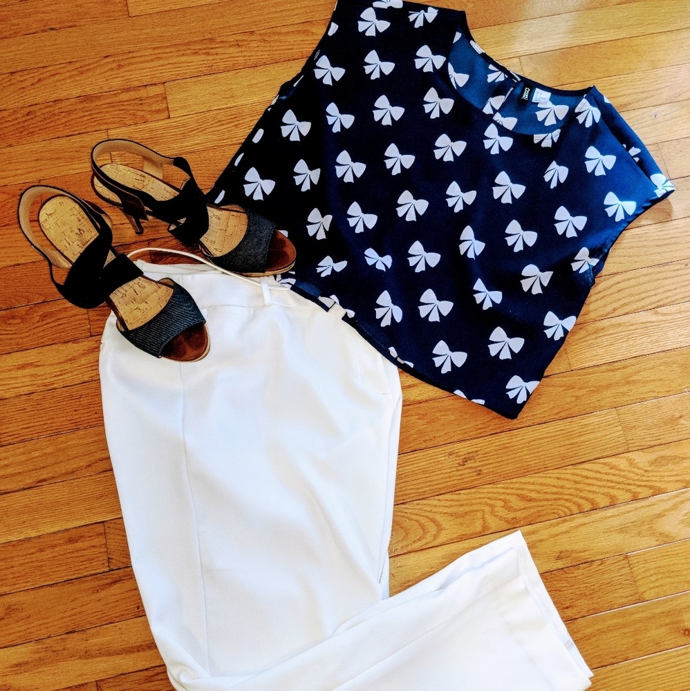 Buttoned Crop Top😍
